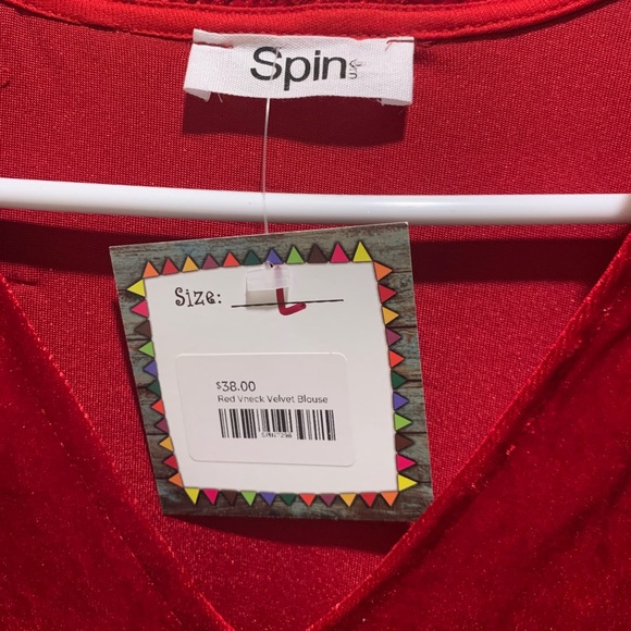 NWT Spin Red Velvet long sleeve blouse. Size L. - Picture 3 of 6